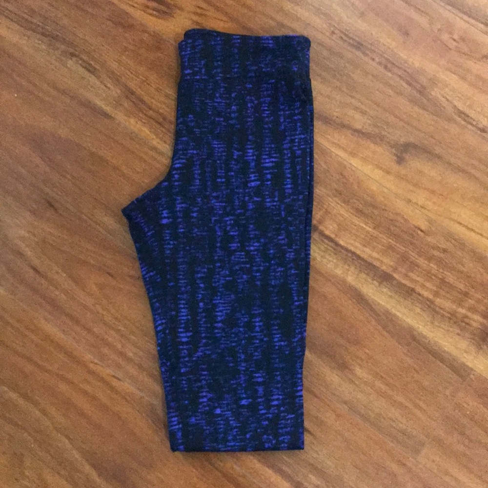 Athletic leggings/tights